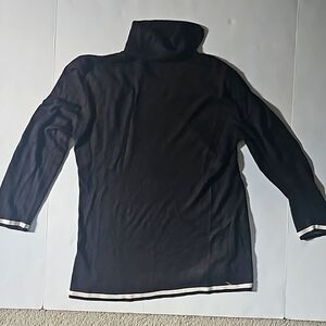 Tommy Hilfiger black pullover sweater